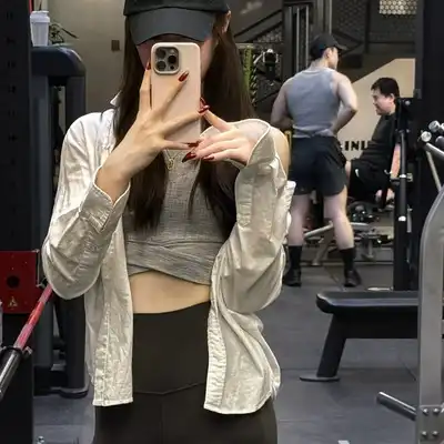 卢悦娜